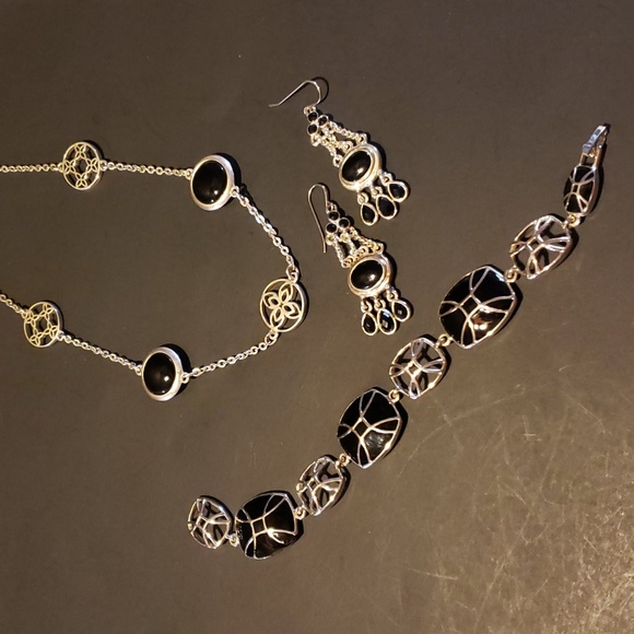 Black and Silver-Tone Three Piece Jewelry Set (Earrings, Bracelet, Necklace) - Picture 4 of 6